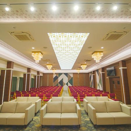 Highland Hotel Bangalore Eksteriør bilde