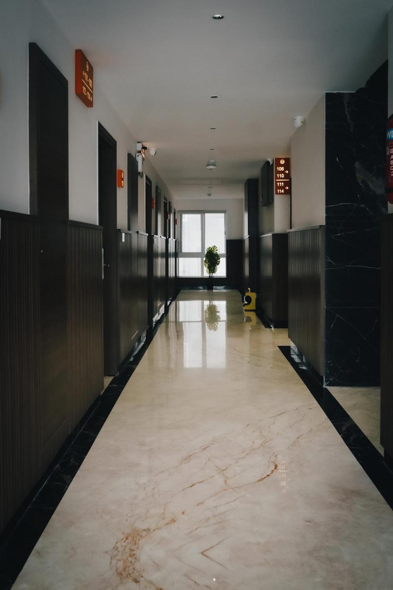 Highland Hotel Bangalore Eksteriør bilde