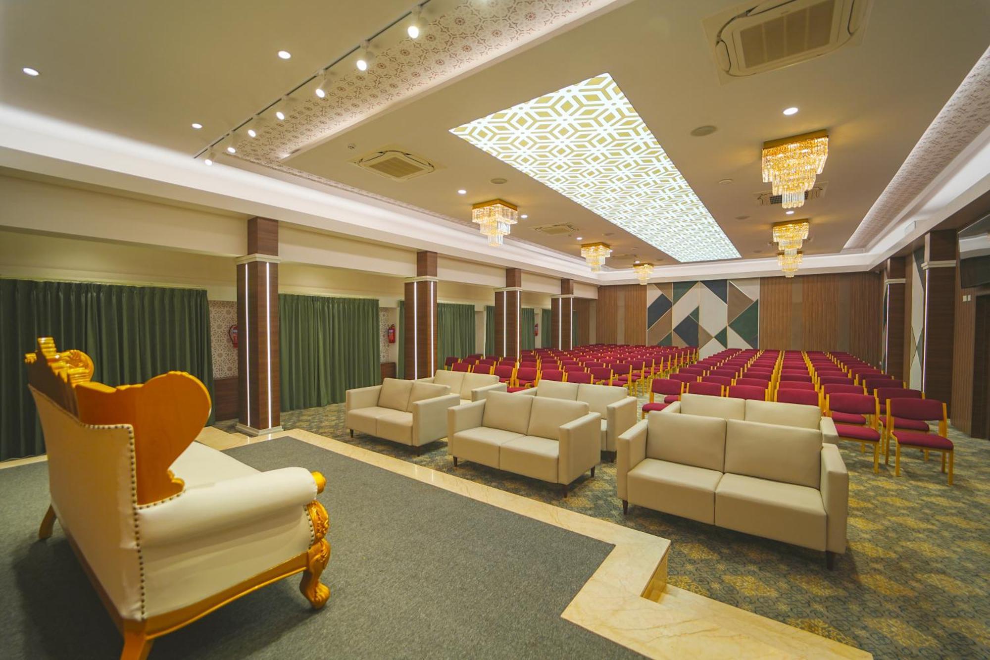Highland Hotel Bangalore Eksteriør bilde